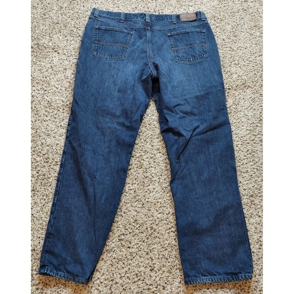 LL Bean Jeans Mens 42x32 Blue Classic Fit Fleece Lined Straight Leg - Picture 5 of 8